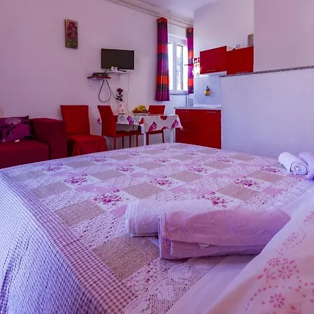 Lori * Fažana