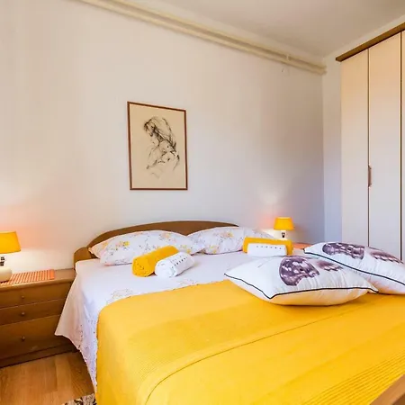 Apartmán Lori *